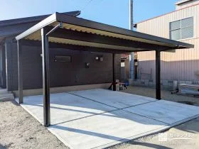 雪国の暮らしを快適にするローメンテナンスな外構プラン