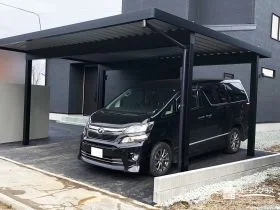 アスファルト舗装で広々と使いやすい駐車スペースに[施工後]