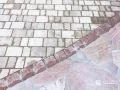 インターロッキングと乱形石張りで“通りたくなる”アプローチへ