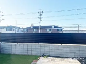 外からの視線を遮りながらお庭を快適に守る目隠しフェンス工事