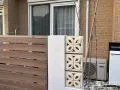花ブロックで門袖にアクセントをプラス