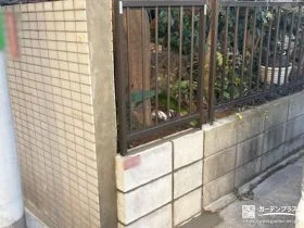 縦格子フェンスで敷地境界を明確化[施工後]