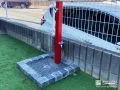 ピンコロ石の水受けと立水栓で、使いやすさに遊び心をプラス