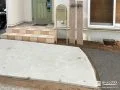 ナチュラルデザインの門まわりが玄関前を優しく彩る外構工事