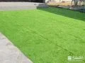 雑草対策の負担を軽減できる人工芝の開放的なお庭