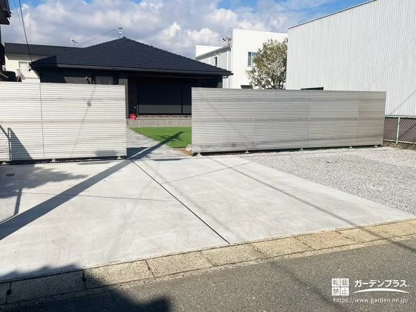 No.29389 広い敷地を美しくゾーニングしたセミクローズ外構デザイン[施工後]