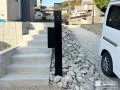 道路から玄関への高低差を安全に行き来できる玄関周りの工事