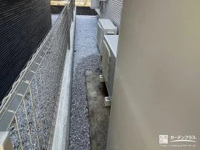 犬走りの雑草対策[施工後]