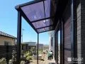 フラット屋根がスタイリッシュなテラス屋根