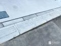 道路との敷地境界をすっきり明確に整えた地先ブロック設置工事