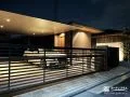 夜の表情まで美しく魅せるカーポートのダウンライティング