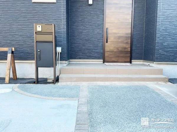 宅配ボックス一体型で、設備をまとめてスマートに