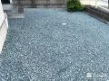 広々としたお庭に砂利を敷き日々のお手入れを軽減した工事