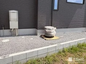 砂利敷きの犬走り[施工後]