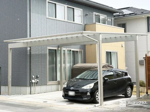 2台分の駐車スペースを快適な空間にするカーポート設置工事