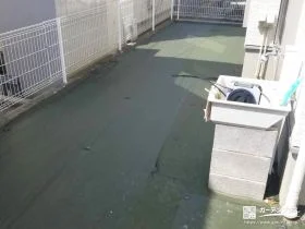 雑草の発生を防ぐ防草シート[施工後]