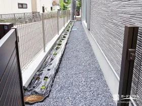 見えない場所こそ防犯と管理のしやすさを意識した犬走り[施工後]