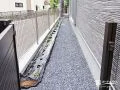 見えない場所こそ防犯と管理のしやすさを意識した犬走り