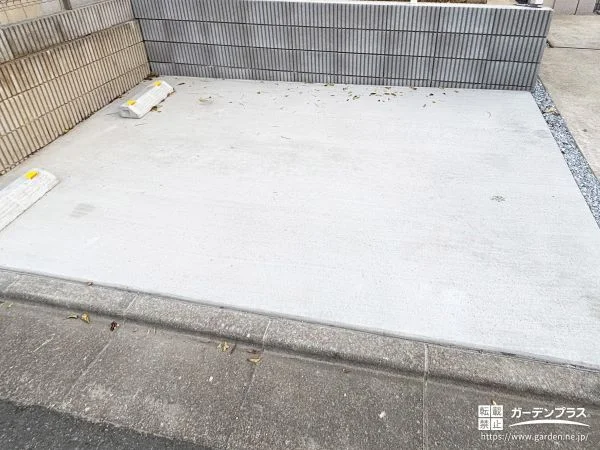 土留めブロックを積み使いやすさを高めた駐車スペース工事