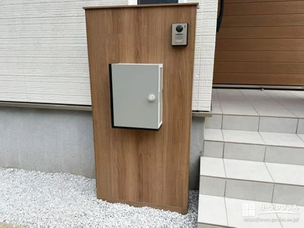 駐車もお庭時間も快適に。暮らしのバランスを整えた新築外構