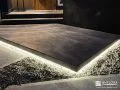 夜間の出入りを安全にするステップライト