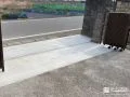 伸縮カーゲートを設置した出入りしやすい駐車スペース工事