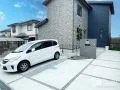 グレーとブラックで魅せるモダンスタイルの新築外構