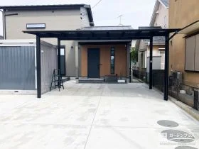 雨の日の快適さを変える、大屋根のカーポート[施工後]