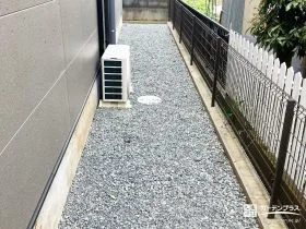 雑草対策と防犯性を兼ねた、すっきり犬走り[施工後]