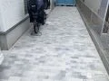 ぬかるみができず自転車も快適に置けるインターロッキング工事