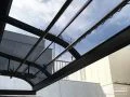 洗濯物を快適に干せる物干し付きのバルコニー屋根設置工事