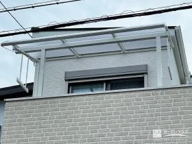 急な雨が降っても洗濯物を守るバルコニー屋根を設置した工事