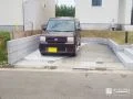ゆとりある駐車スペースも美しい景観の一部に