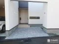 暮らしやすさを大切にした、シンプルモダンな新築外構