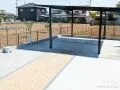 広い敷地を使いやすく整えた、ゆとりある駐車スペースの新築外構