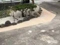 固まる砂と白川砂利で美しさと管理のしやすさを両立したお庭工事