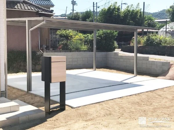 フラット屋根のカーポート設置で快適になる駐車スペース工事