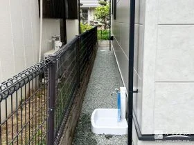 犬走りの雑草対策[施工後]