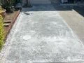 砂利の玄関アプローチを土間コンクリート打設で有効活用した工事