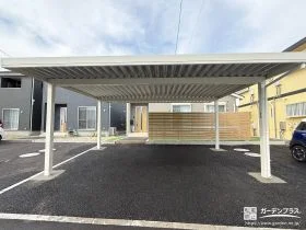快適な駐車スペースとくつろぎのお庭を叶える外構をつくった工事