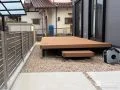ステップ付きウッドデッキ