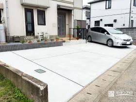 広々とした駐車スペースで使いやすさを高めた新築オープン外構