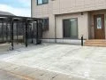駐車スペースを広げて駐車可能な台数を増やしたリフォーム工事