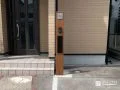 木調デザインの機能門柱で玄関まわりをおしゃれに演出した工事
