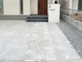 住まい全体の統一感を高める上質な玄関まわり