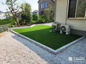 人工芝でお手入れしやすく、一年中楽しめるお庭へ[施工後]