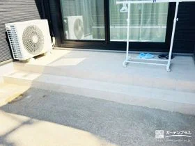 タイルデッキが広げる、お庭とのつながり[施工後]