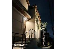 昼も夜も楽しめる植栽ライティング[施工後]