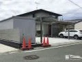 駐車しやすさもデザインも両立!毎日快適な広々駐車スペース
