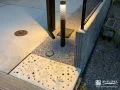 昼と夜で表情が変わるライティングが映える上質な外構デザイン